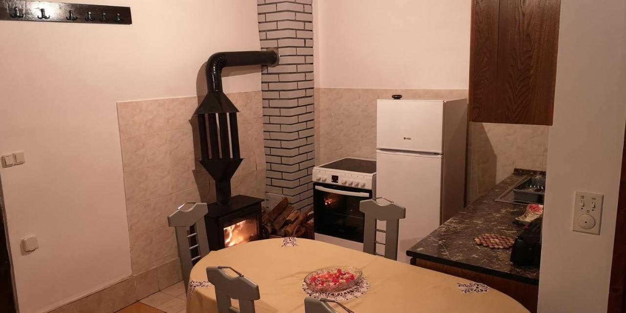 Vila Vikendica na Sokolini Gornja Koprivna Exteriér fotografie